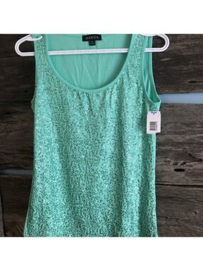 JESSICA NWT Sequin tank top size Medium
